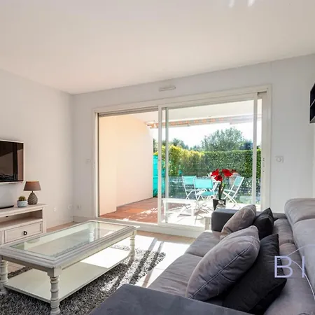 Spacious Pool And Parking Appartamento *